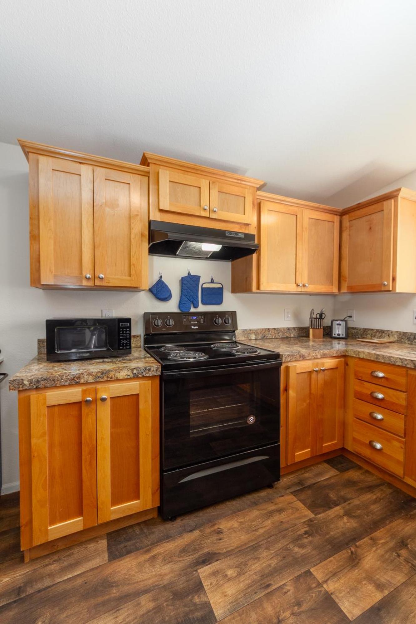 Cute And Cozy 3 Bed 2 Bath Home In North Spokane Eksteriør billede