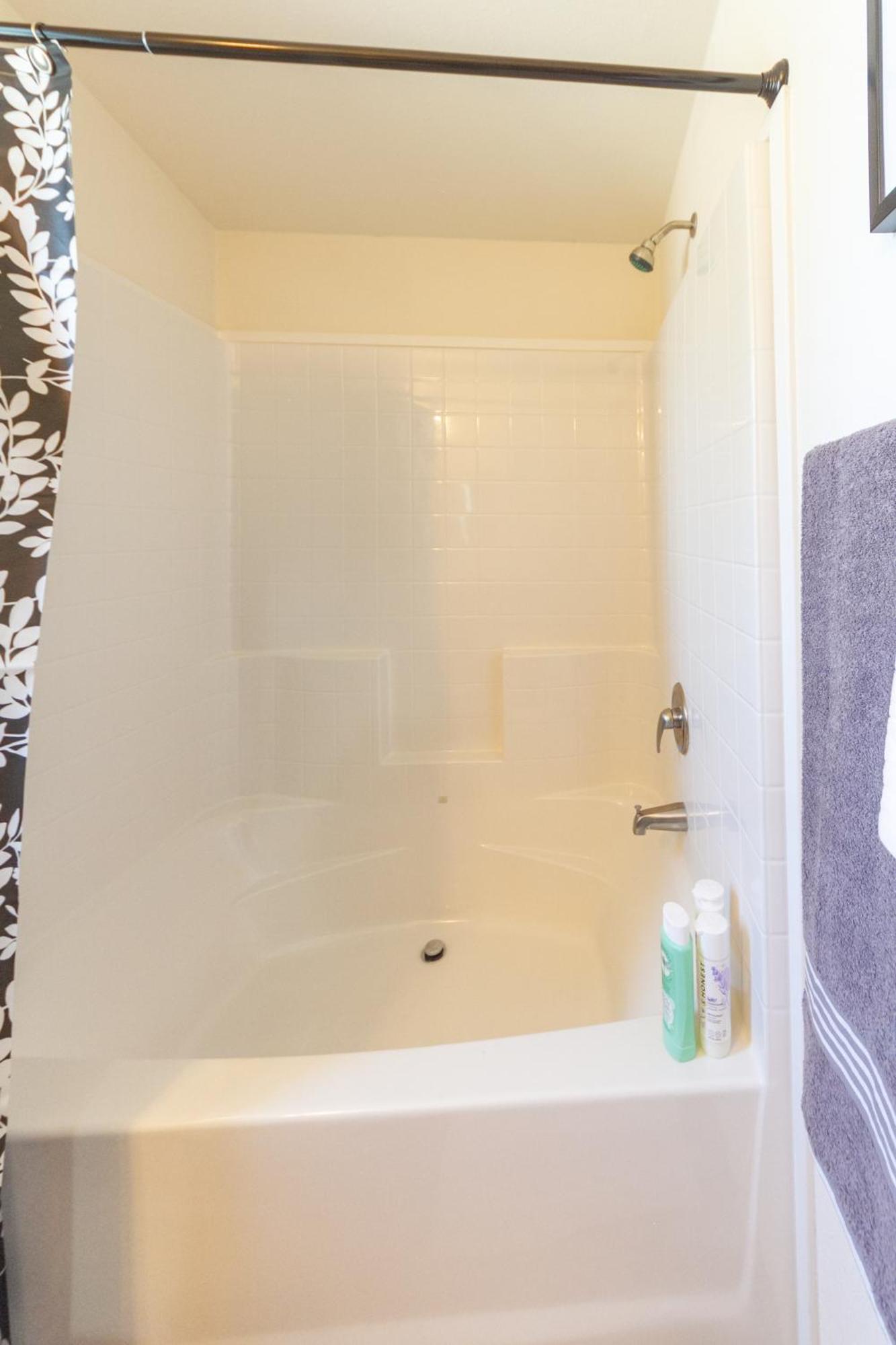 Cute And Cozy 3 Bed 2 Bath Home In North Spokane Eksteriør billede