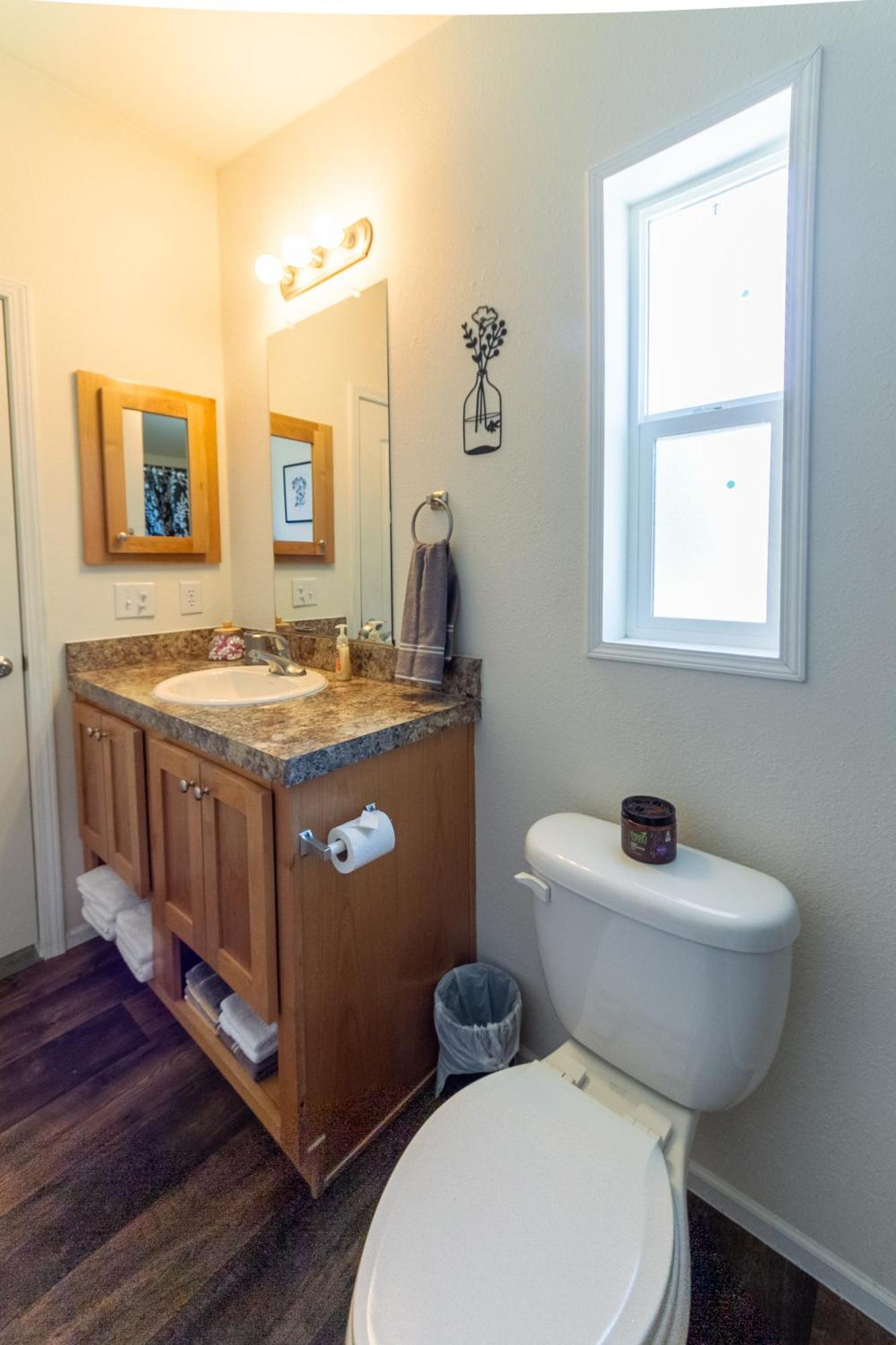 Cute And Cozy 3 Bed 2 Bath Home In North Spokane Eksteriør billede